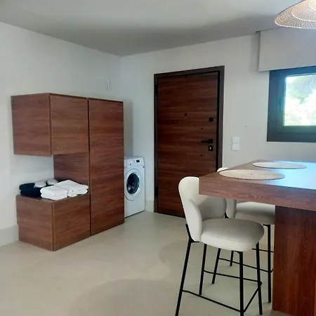 Apartment Ianos Living Spaces - 02 *