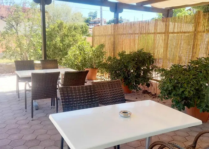 Ianos Living Spaces - 02 Apartamento *